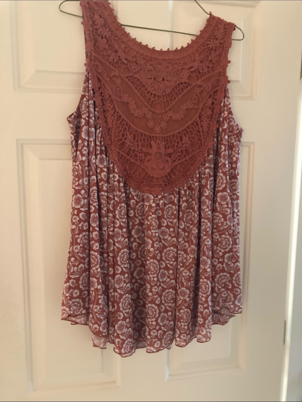 Sleeveless Crochet Yoke Floral Swing Camisole - Dusty Rose